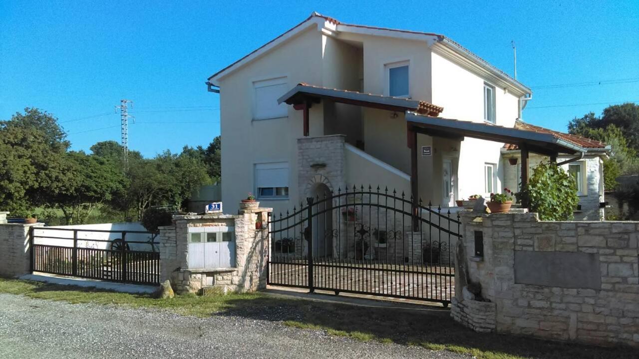 Apartment Zelena Oaza Sisan 75 M2 - 2 Bedrooms Esterno foto
